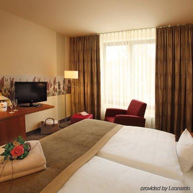 Trans World Hotel Kranichhoehe Much Pokój zdjęcie