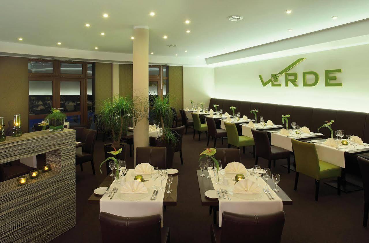 Trans World Hotel Kranichhoehe Much Zewnętrze zdjęcie